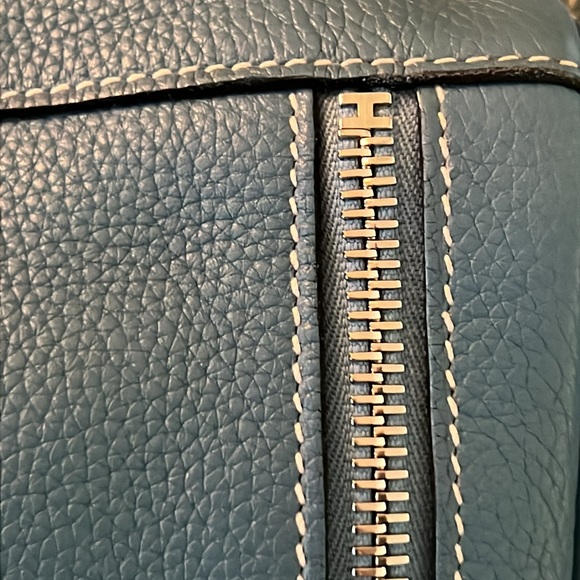 HERMES LINDY HANDBAG WITH RAINCOAT SIZE 34- EXCELLENT CONDITION - Picture 12 of 16